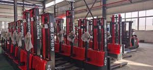 Elevador eléctrico de la plataforma del apilador de Warehouse de la película 1500kg del hierro y del plástico